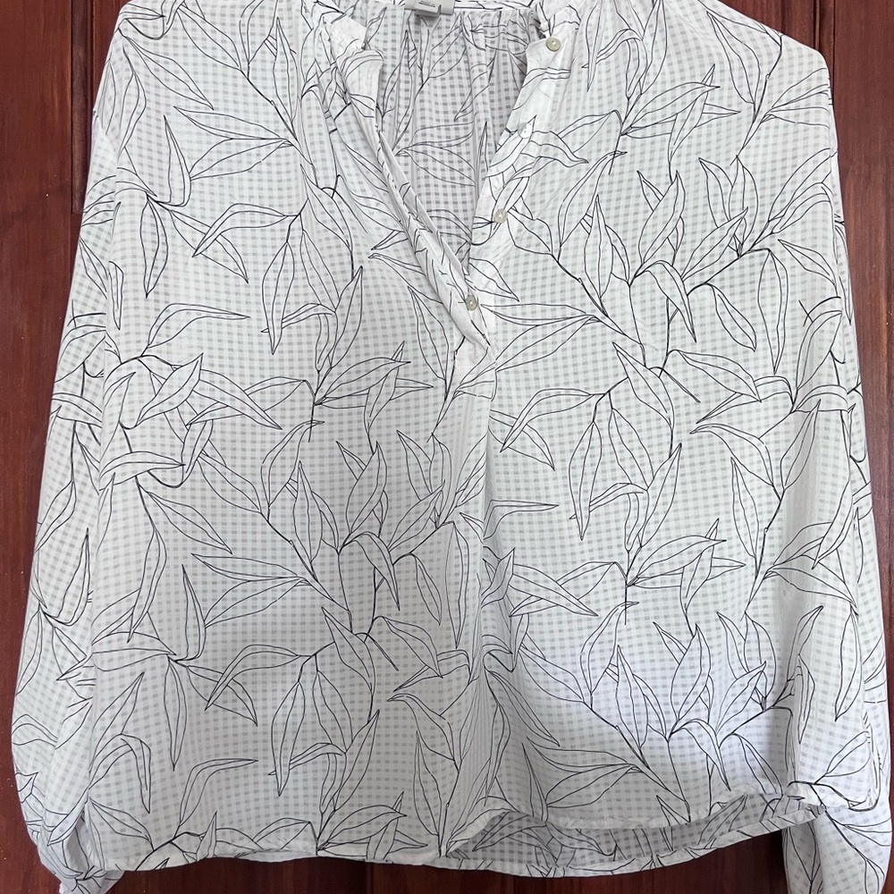 A New Day White Leaf Pattern Blouse